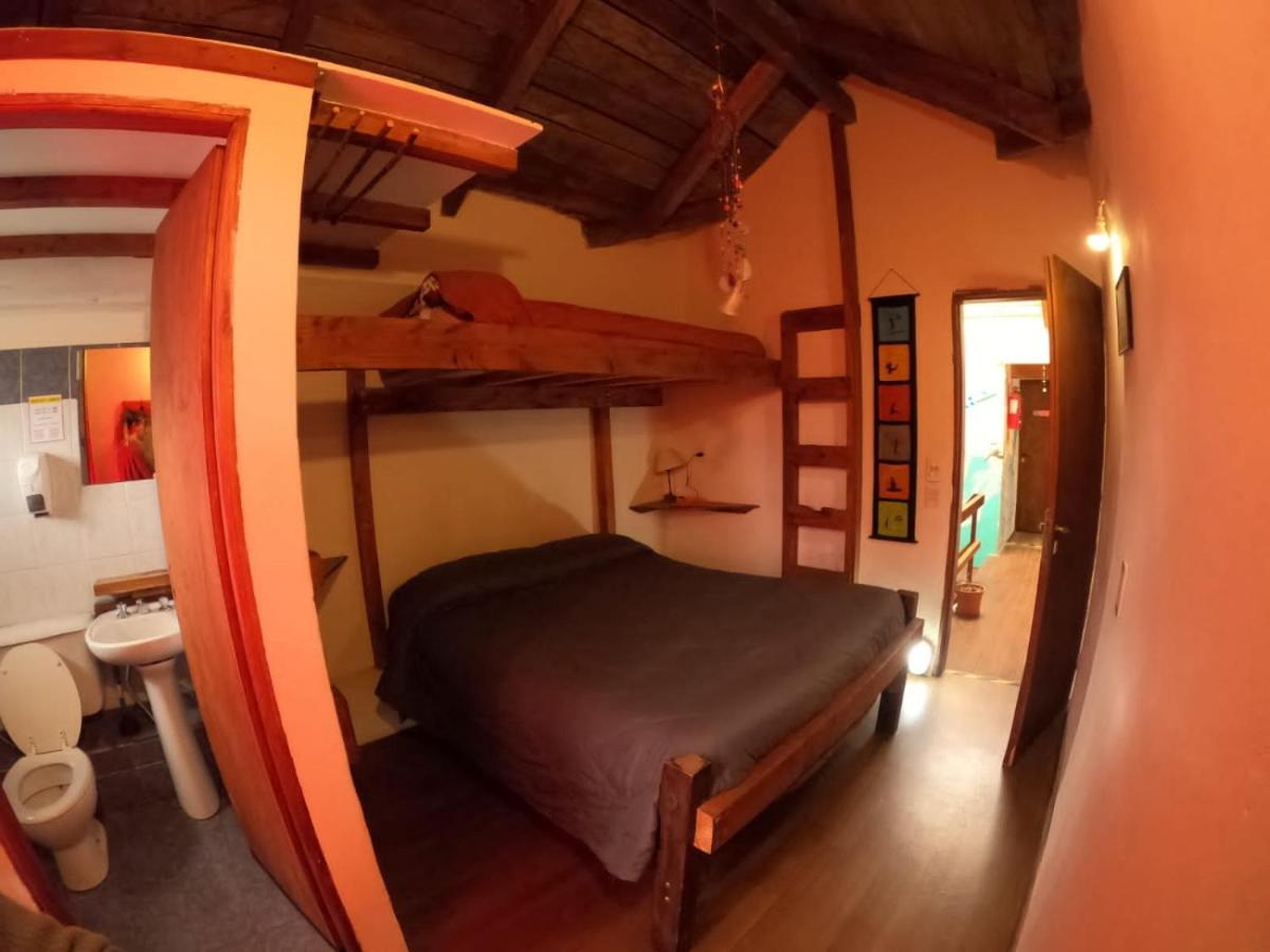 La Casa Del Arbol - Hostel El Bolsón Buitenkant foto